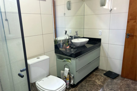 Casa à venda com 3 quartos, sendo 2 suítes, em Jardim de Cresci, São Carlos, SP