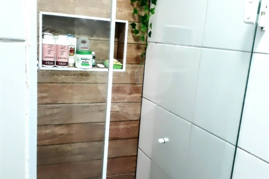 Casa à venda com 2 quartos no condomínio Villaggio Dona Regina, São Paulo - SP