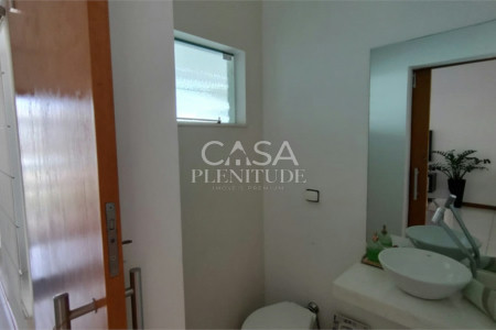 Casa em condomínio à venda com 3 quartos, sendo 1 suíte, em Iporanga, Sorocaba, SP