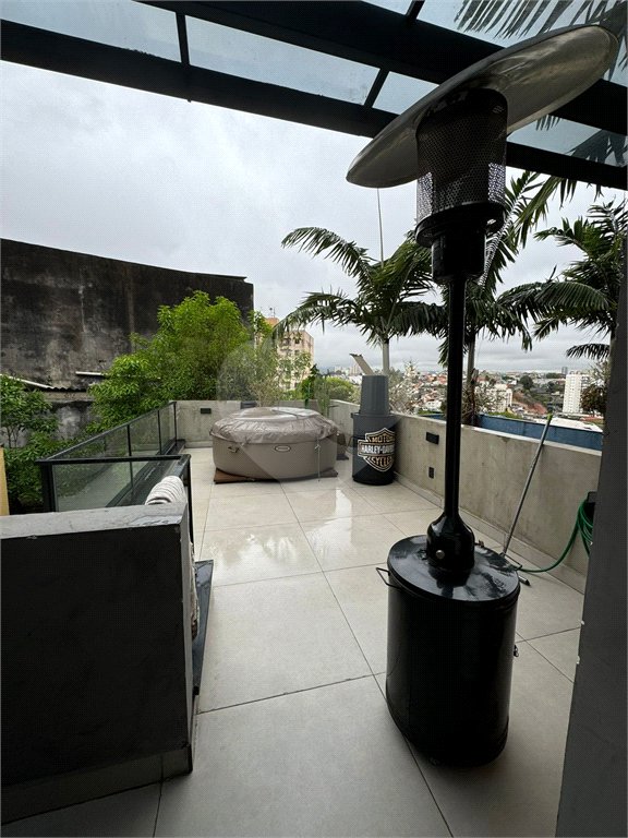 Casa à venda com 3 quartos, sendo 1 suíte, no condomínio Residencial Vegas, São Paulo - SP