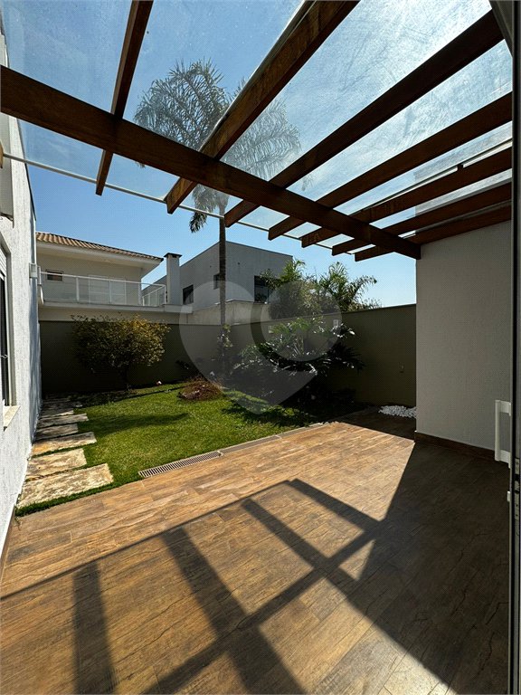 Casa à venda com 4 quartos, sendo 2 suítes,  no condomínio Montblanc, Sorocaba - SP