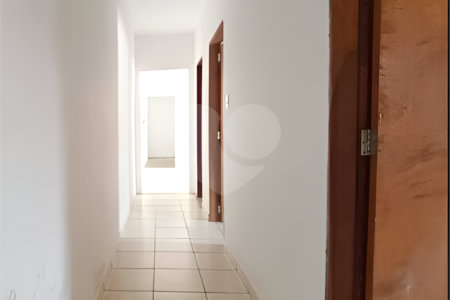 Casa à venda com 3 quartos em Jardim Nova Era, Itapetininga, SP
