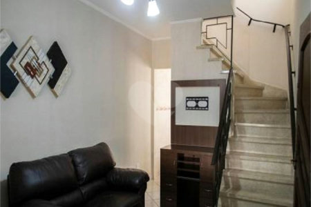 Sobrado à venda com 2 quartos em Vila Paulicéia, São Paulo, SP