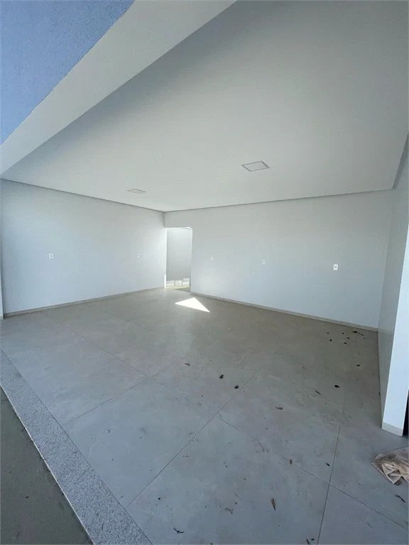 Casa à venda com 3 quartos, sendo 1 suíte, em Loteamento Jardim Europa, Balsas, MA