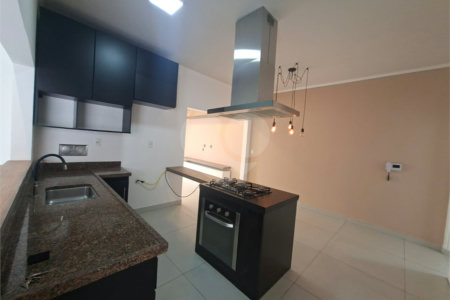 Casa à venda ou para alugar com 3 quartos, sendo 1 suíte, em Vila Aparecida, Itapetininga, SP