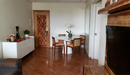 Apartamento à venda com 2 quartos em Jardim Ivana, São Paulo, SP