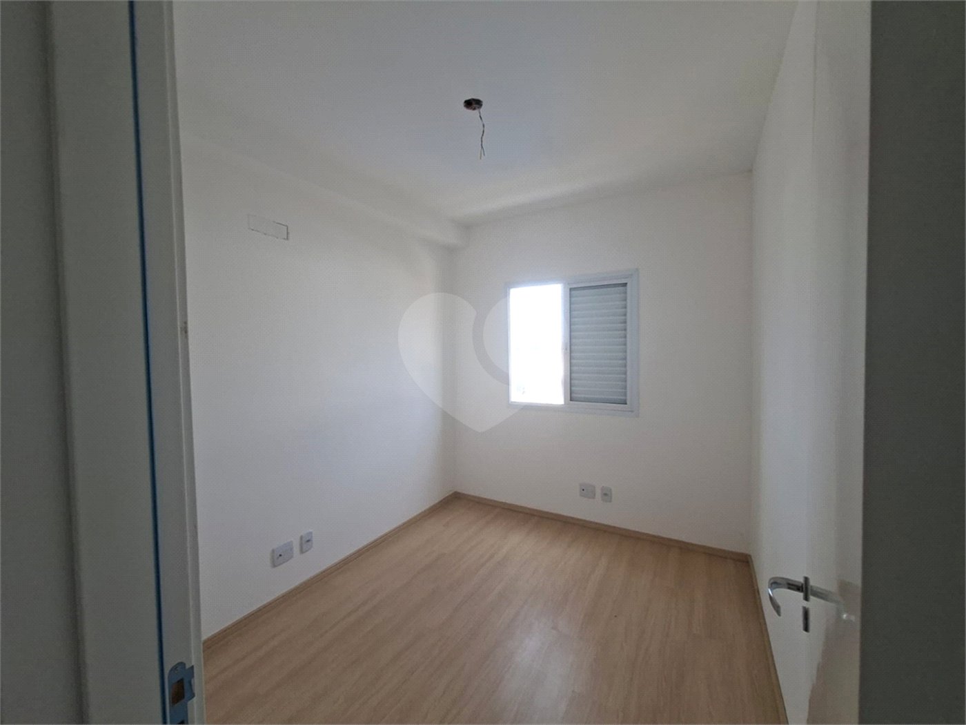 Apartamento à venda ou para alugar com 3 quartos, sendo 1 suíte, em Vila Macia, Itapetininga, SP