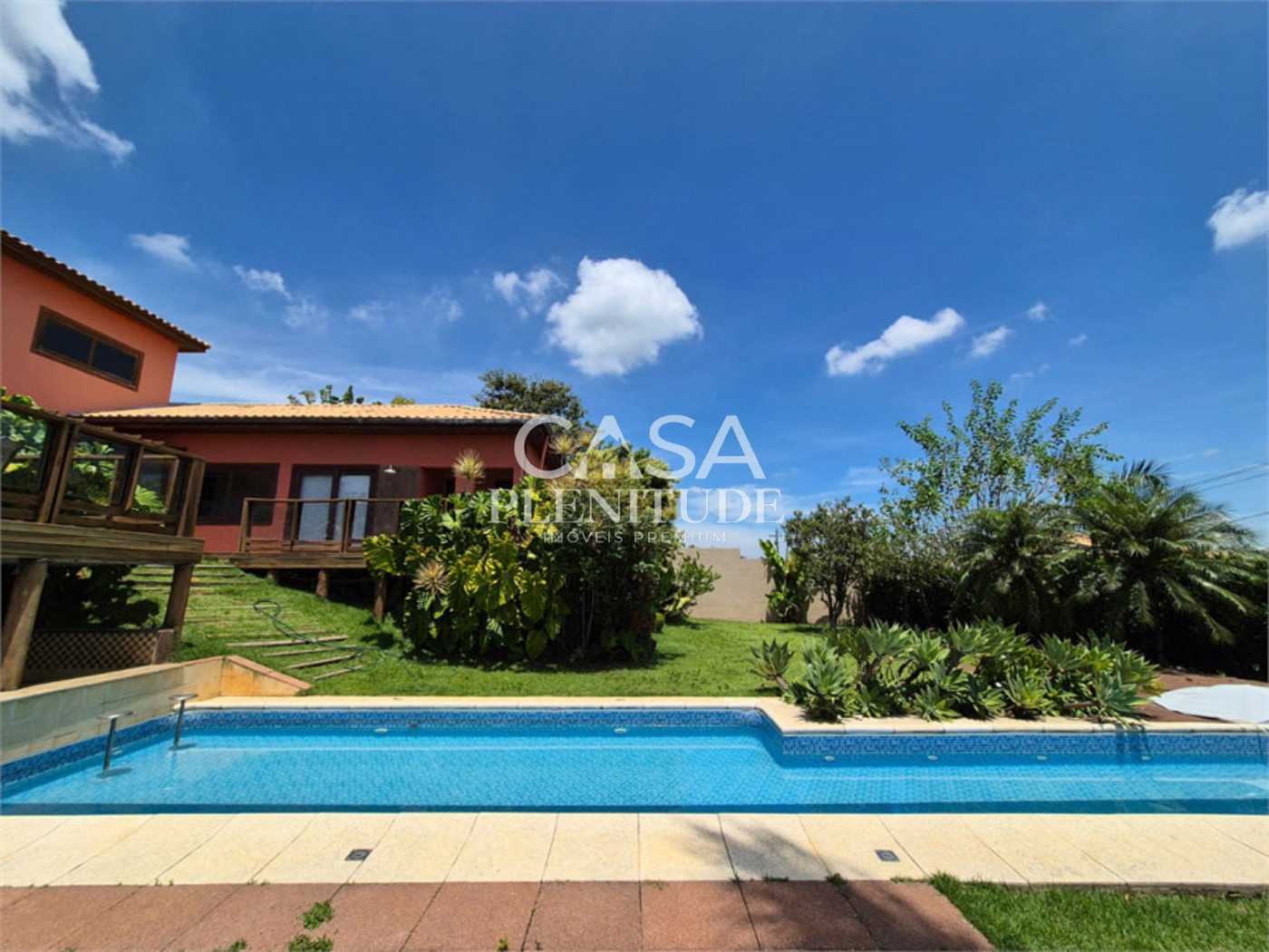 Casa em condomínio à venda ou para alugar com 3 suítes em Village Ipanema Ii, Araçoiaba da Serra, SP