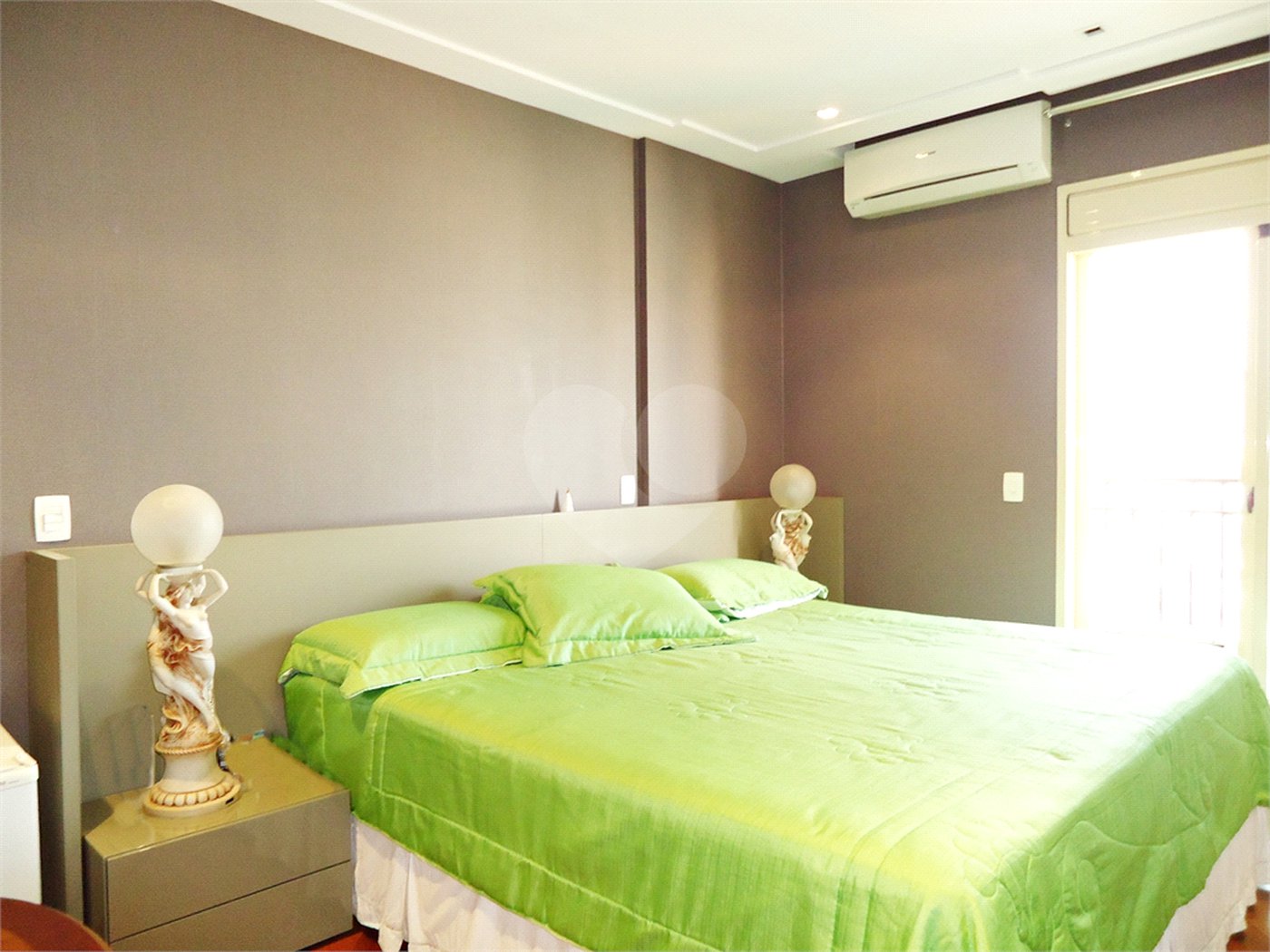 Apartamento à venda com 3 suítes em Jardim São Paulo(zona Norte), São Paulo, SP