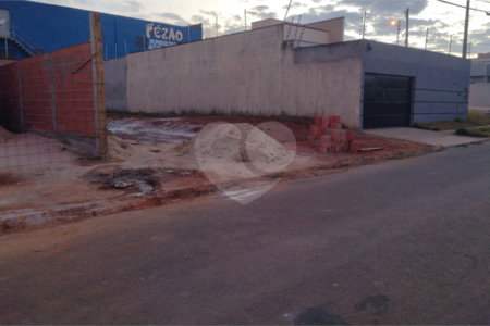 Terreno à venda em Saltinho, Paulínia, SP