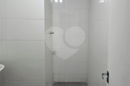 SOBRADO REFORMADO 2 DORMITÓRIOS ´À VENDA BOSQUE DA SAÚDE
