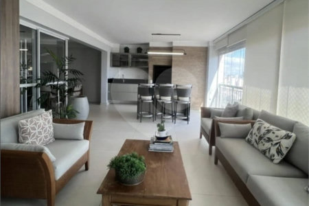 APARTAMENTO NA MOOCA LUXO - PORTEIRA FECHADA - 3 QUARTOS - 4 VAGAS ACEITA PERMUTA