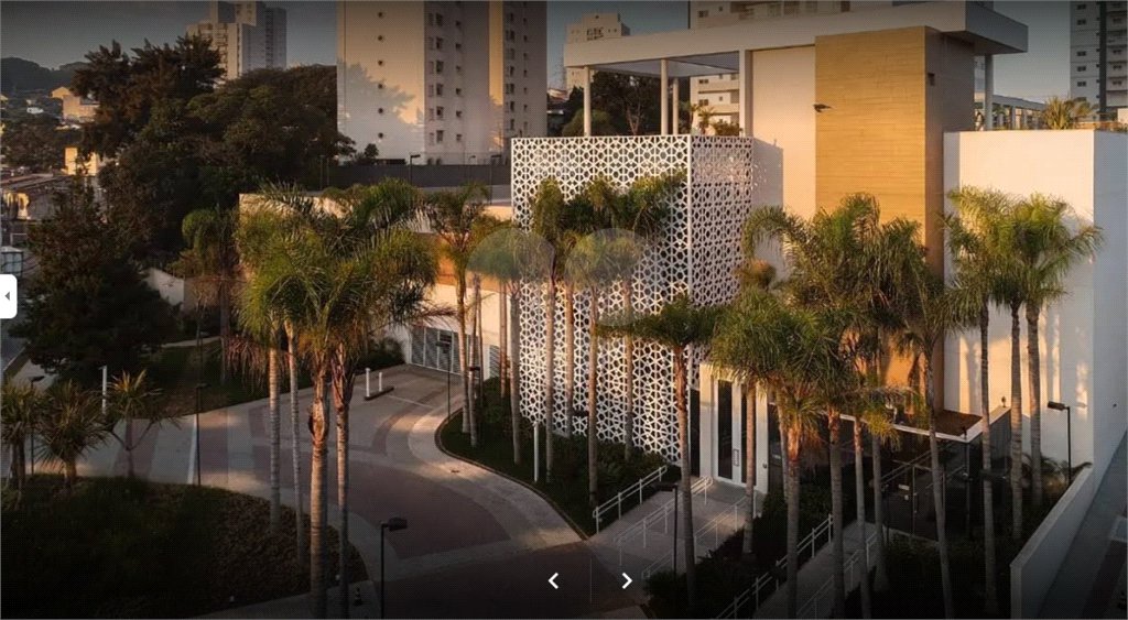 Apartamento à venda com 3 quartos, sendo 1 suíte,  em Jardim Vazani, São Paulo, SP