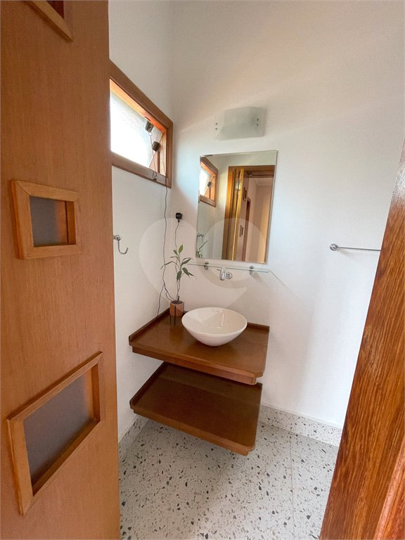 Casa à venda com 3 suítes em Santo Amaro, São Paulo, SP