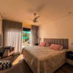 Casa à venda com 4 quartos, sendo 3 suítes,  no condomínio Vintage, Cotia - SP