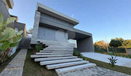 Casa à venda com 4 suítes no condomínio Alphaville Nova Esplanada 2, Votorantim - SP