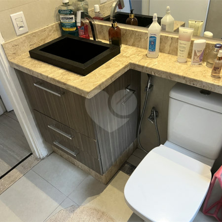 Apartamento à venda com 2 quartos em Conjunto Residencial Irai, Suzano, SP