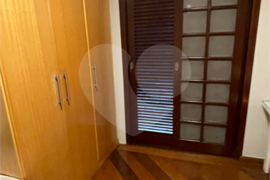 Sobrado à venda com 4 quartos, sendo 2 suítes, em Mandaqui, São Paulo, SP