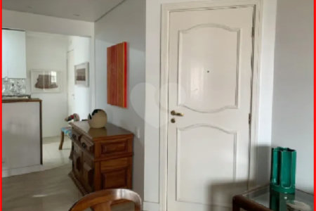 Apartamento à venda com 3 quartos, sendo 1 suíte, em Alto da Lapa, São Paulo, SP
