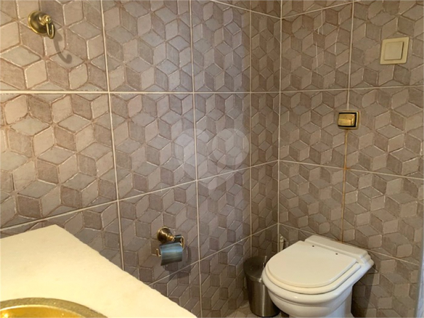 Apartamento à venda com 3 quartos, sendo 1 suíte, em Alto da Boa Vista, São Paulo, SP