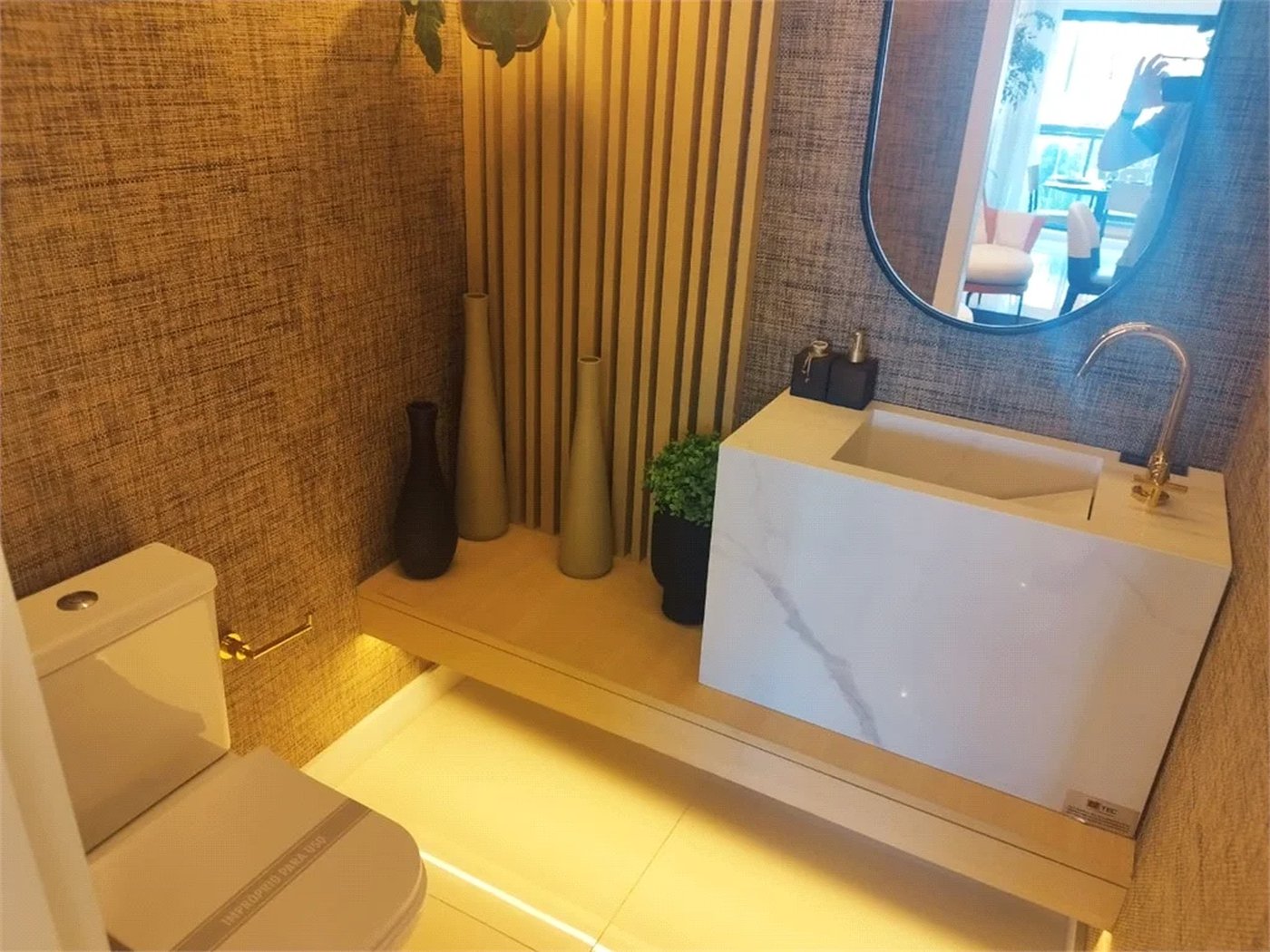 Apartamento à venda com 3 quartos, sendo 2 suítes, em Jardim das Acácias, São Paulo, SP