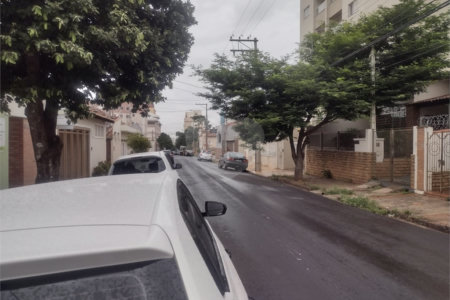 Terreno com 421 m², localizado no centro de São Carlos