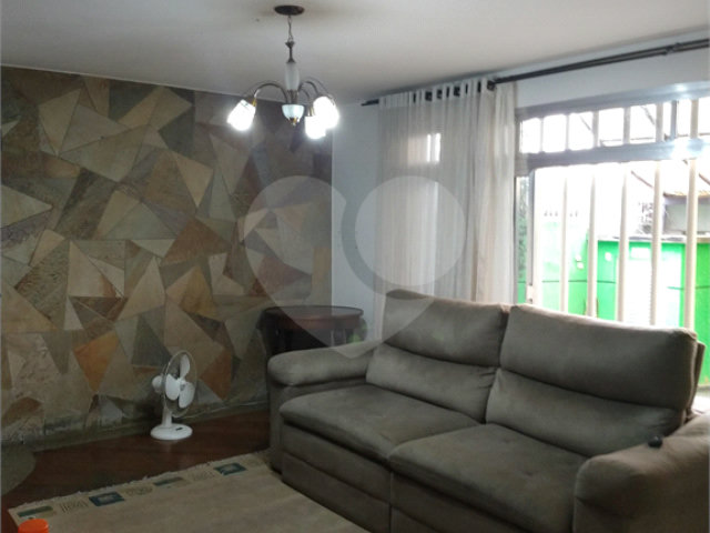 Casa Térrea à venda com 3 quartos, sendo 1 suíte,  em Vila Clarice, São Paulo, SP
