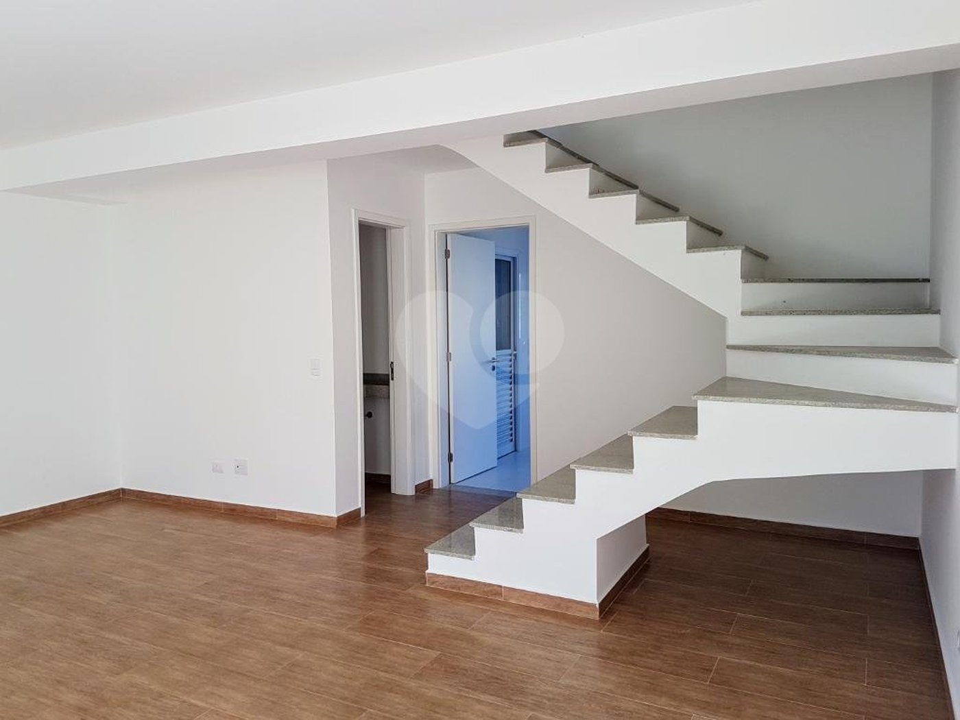 Sobrado à venda com 3 quartos, sendo 1 suíte, em Jardim Prudência, São Paulo, SP
