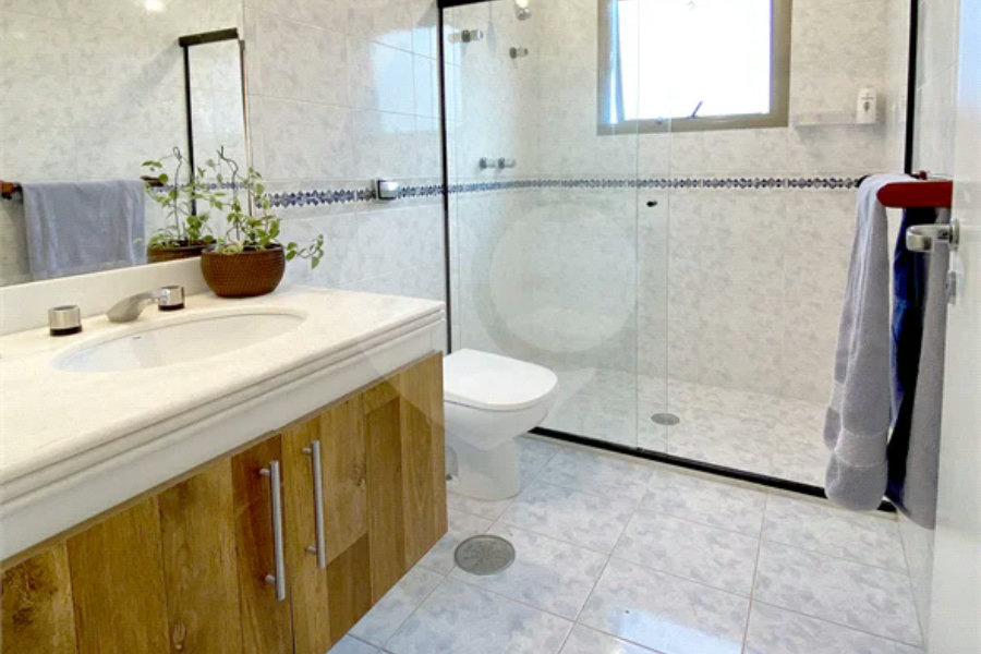 Apartamento à venda com 3 suítes em Morumbi, São Paulo, SP
