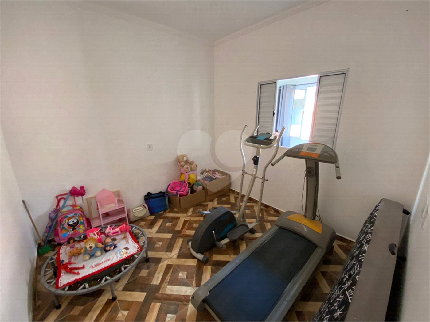 Casa à venda com 2 quartos, sendo 1 suíte, em Jardim Santa Inês, Suzano, SP