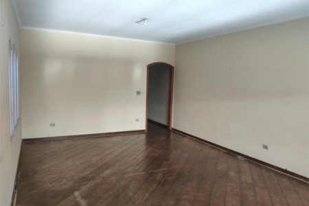 Casa à venda com 5 quartos, sendo 1 suíte, em Jaguaré, São Paulo, SP