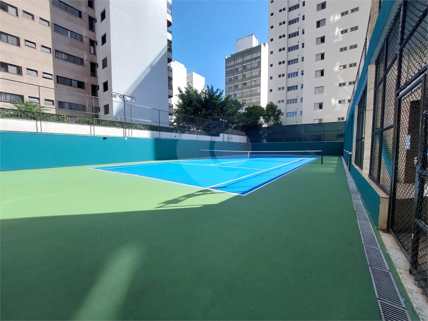 Apartamento à venda ou para alugar com 3 suítes em Perdizes, São Paulo, SP