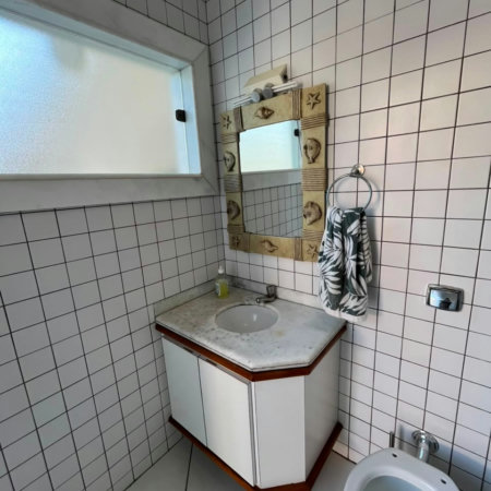 Casa à venda com 3 quartos, sendo 1 suíte,  em Santos Dumont, Três Lagoas, MS