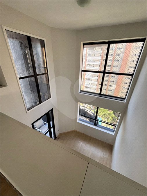 Apartamento à venda ou para alugar com 1 suíte em Vila Suzana, São Paulo, SP