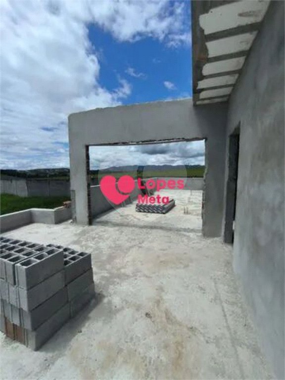 Casa à venda com 3 quartos, sendo 1 suíte,  no condomínio Reserva do Vale, Caçapava - SP