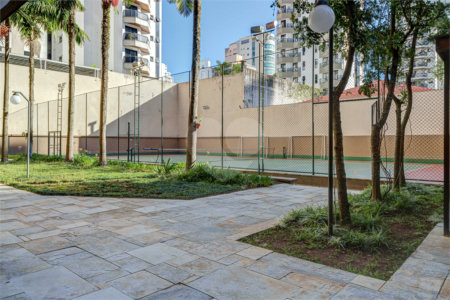 Apartamento à venda com 4 suítes em Moema, São Paulo, SP