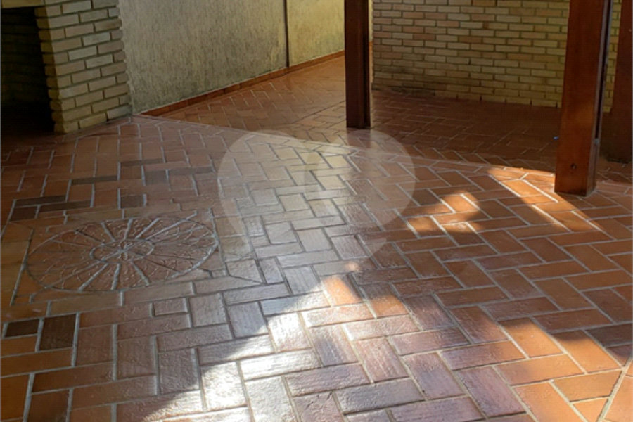 Sobrado à venda com 4 quartos, sendo 1 suíte,  em Jardim Leonor Mendes de Barros, São Paulo, SP
