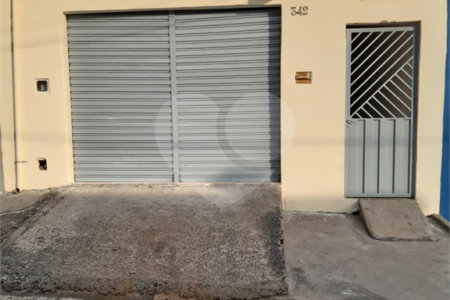 Sobrado à venda com 3 quartos em Loteamento Terras de São Pedro e São Paulo, Salto, SP