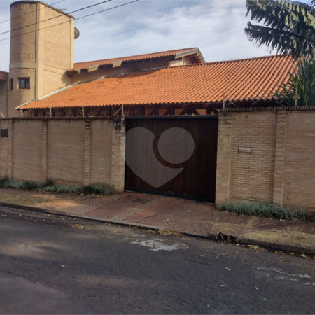 Sobrado à venda com 3 quartos, sendo 2 suítes, em Jardim Residencial Santa Mônica, Araraquara, SP