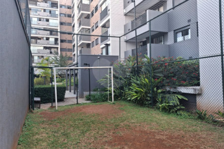Apartamento à venda com 2 quartos, sendo 1 suíte,  em Ferreira, São Paulo, SP