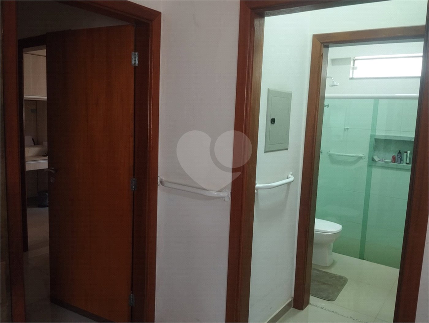 Casa Térrea à venda com 3 quartos, sendo 1 suíte, em Jardim Botânico, Araraquara, SP