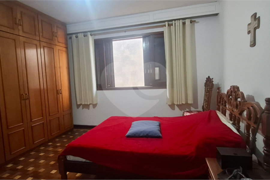 Casa à venda com 4 quartos, sendo 3 suítes, no Brasilândia, São Paulo, SP