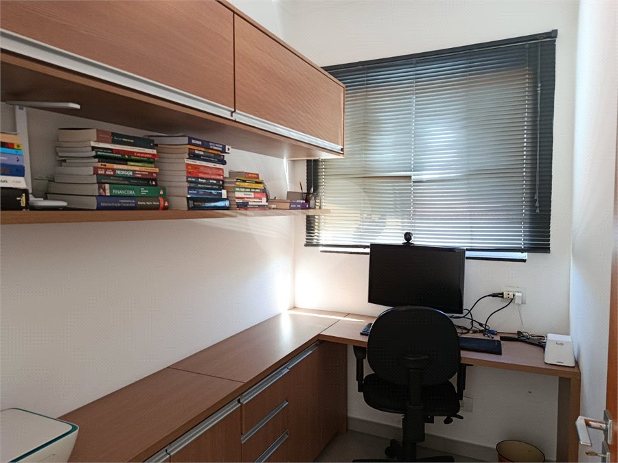 Sobrado à venda com 3 quartos, sendo 1 suíte, em Vila Prudente, São Paulo, SP
