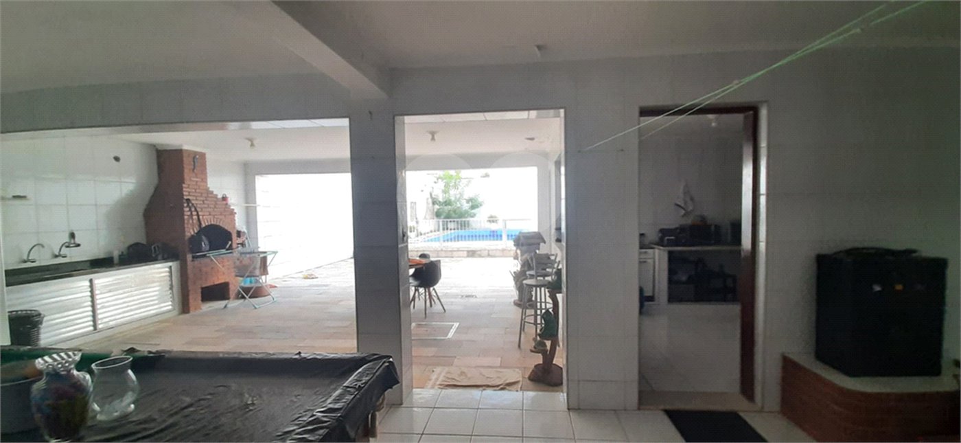 Sobrado à venda com 5 quartos, sendo 1 suíte,  em Vila Rosália, Guarulhos, SP