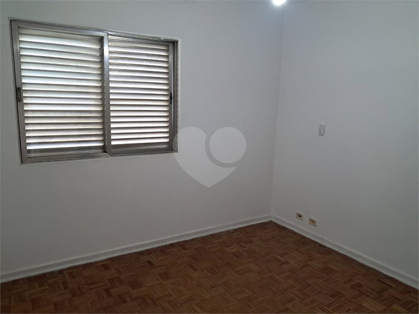 Sobrado para alugar com 4 quartos, sendo 2 suítes, em Interlagos, São Paulo, SP