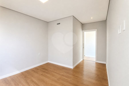Casa à venda com 3 suítes no condomínio Bougainville, Sorocaba - SP