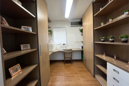 Casa à venda com 6 suítes no condomínio Chácara Francesa, São Paulo - SP