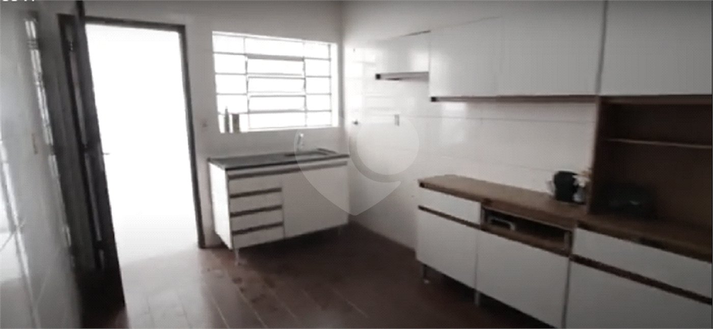 Casa à venda com 3 quartos, sendo 2 suítes,  no condomínio Não, São Paulo - SP