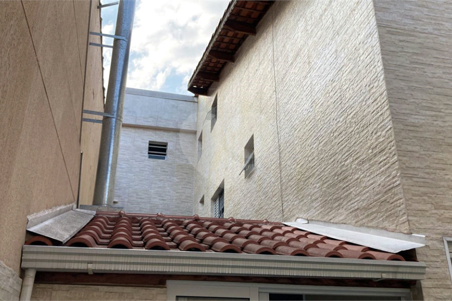 Sobrado à venda com 3 quartos, sendo 1 suíte, em Jardim Santa Beatriz, Guarulhos, SP