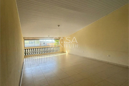 Casa à venda com 2 quartos, sendo 1 suíte, em Jardim Amalia, Sorocaba, SP